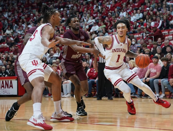 Indiana Hoosiers guard Jalen Hood-Schifino (1) drives to the basket during the first half at Simon Skjodt Assembly Hall.